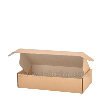 تصویر یک عدد جعبه ایفلوت پستی کرافت درب باز مدل لپ تاپی جنس مقوا 3 لایه روکش جنس کرافت; سایز جعبه: طول:23 سانتیمتر; عرض: 12 سانتیمتر; ارتفاع:5.5 سانتیمتر می باشد. فروش توسط سایت جعبه ها www.jabeha.com